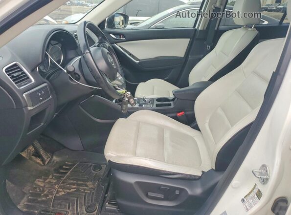 JM3KE4DY4G0839619 2016 MAZDA CX-5 Белый Вид салона спереди