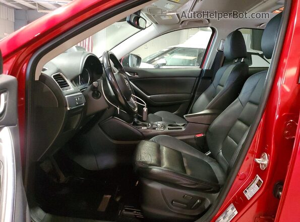 JM3KE4DY8G0895403 2016 MAZDA CX-5 Red Widok wnętrza z przodu