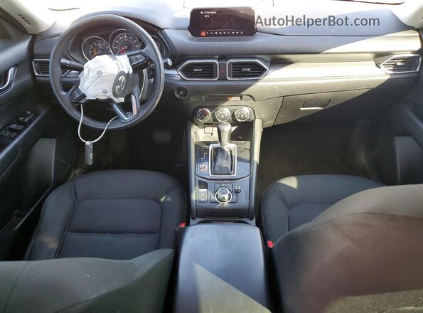 JM3KFABL3H0112024 2017 MAZDA CX-5 Silver Vista del salpicadero
