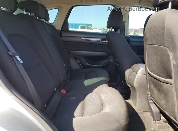JM3KFABL3H0112024 2017 MAZDA CX-5 Silver Vista de los asientos traseros
