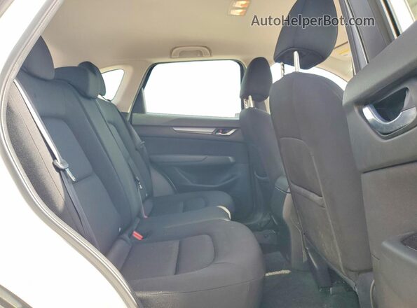 JM3KFABL3H0174295 2017 MAZDA CX-5 White Vista interior trasera