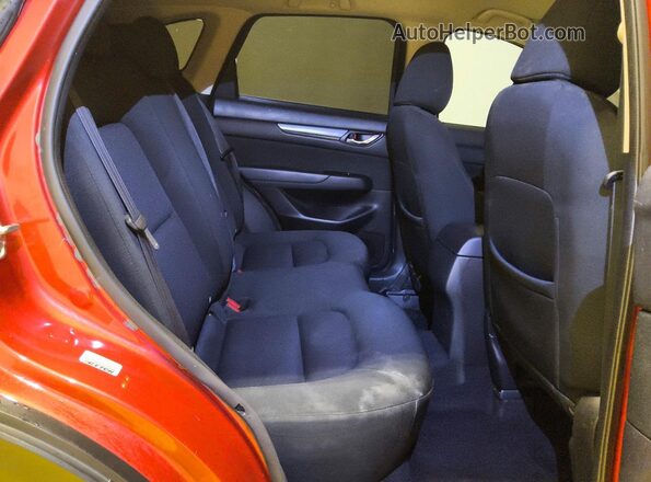 JM3KFABM2L0837938 2020 MAZDA CX-5 Red Вид задньої частини салону