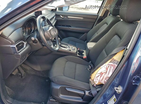 JM3KFABM3L1780059 2020 MAZDA CX-5 Blue Вид салону спереду