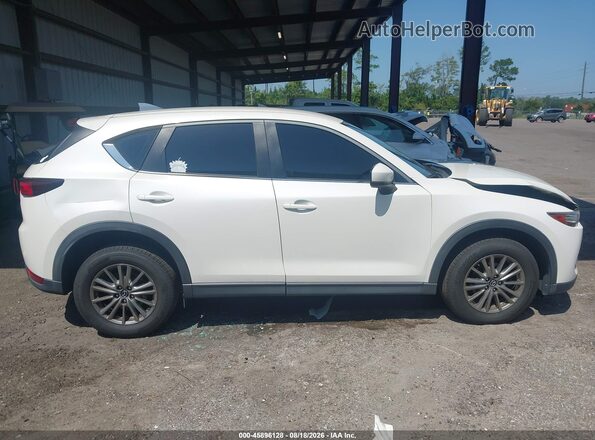 JM3KFABM4J1349470 2018 MAZDA CX-5 White Rear interior view