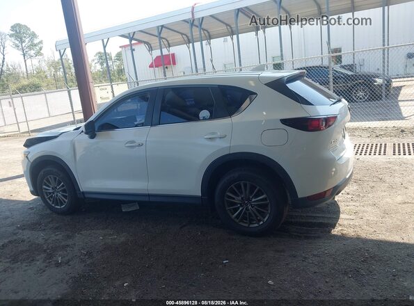 JM3KFABM4J1349470 2018 MAZDA CX-5 White 360 interior view