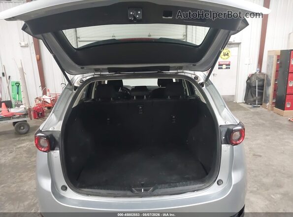 JM3KFABM5J0317827 2018 MAZDA CX-5 Silver 