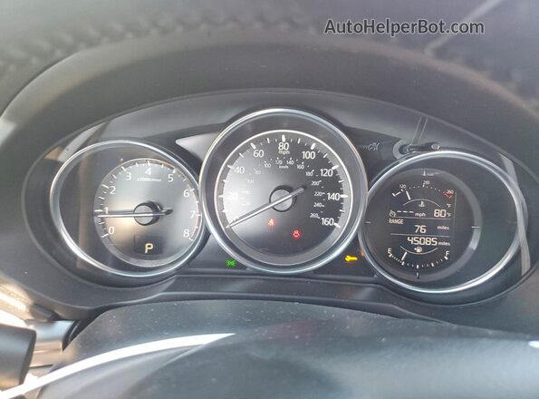JM3KFABM5K0625565 2019 MAZDA CX-5 Red Սարքավորումների վահանակի տեսք