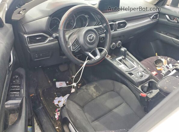 JM3KFABM6K0675682 2019 MAZDA CX-5 White Dashboard view