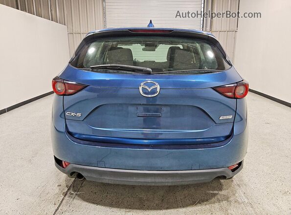 JM3KFABMXJ1420655 2018 MAZDA CX-5 Blue Widok z tyłu