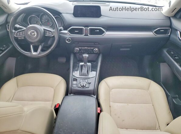 JM3KFACL2H0100929 2017 MAZDA CX-5 White Vista del salpicadero