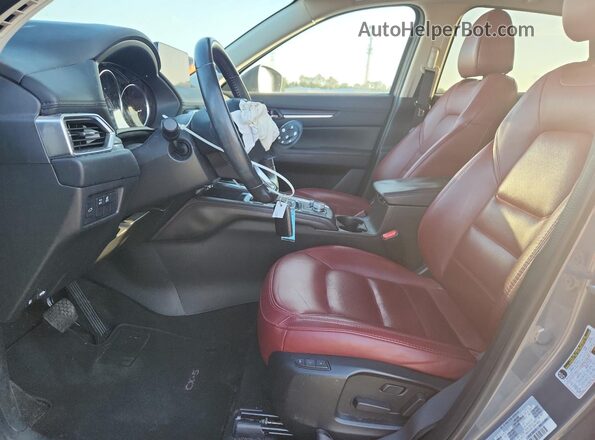 JM3KFACM1M0371936 2021 MAZDA CX-5 Gray Vista interior delantera