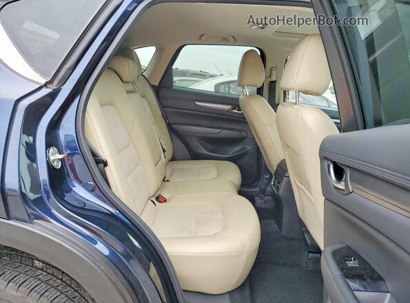 JM3KFACM3J1445153 2018 MAZDA CX-5 Blue Вид задньої частини салону