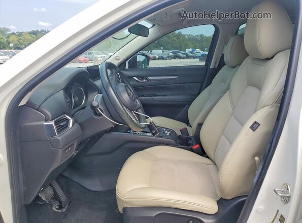 JM3KFACM3L0738964 2020 MAZDA CX-5 Белый Вид салона спереди