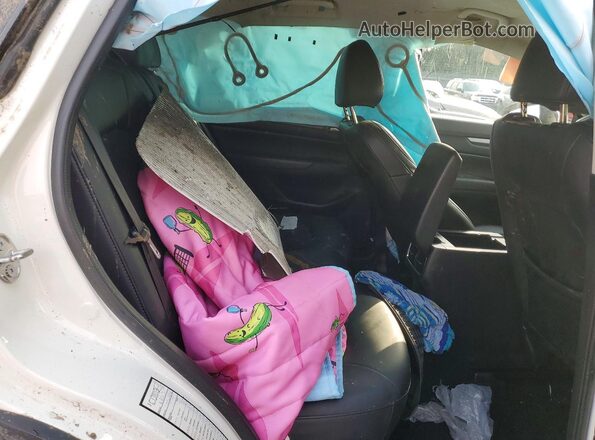 JM3KFACM3L0754758 2020 MAZDA CX-5 White Rear interior view