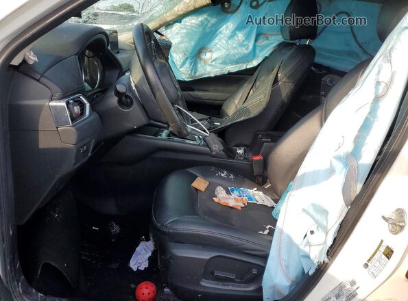 JM3KFACM3L0754758 2020 MAZDA CX-5 White Front interior view