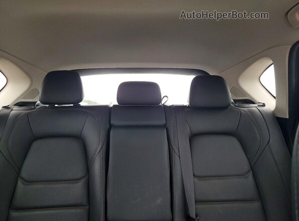 JM3KFACM4M0362065 2021 MAZDA CX-5 Red Հետևի նստատեղերի տեսք