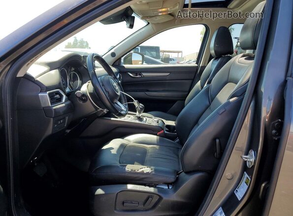 JM3KFACM7K1634888 2019 MAZDA CX-5 Серый Вид салона спереди
