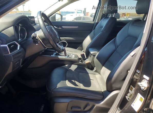 JM3KFACM9J1456965 2018 MAZDA CX-5 Charcoal Вид салону спереду