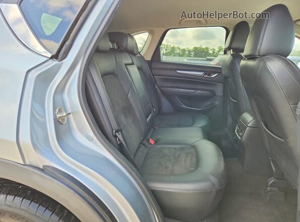 JM3KFACM9L0787764 2020 MAZDA CX-5 Серебряный Вид задней части салона