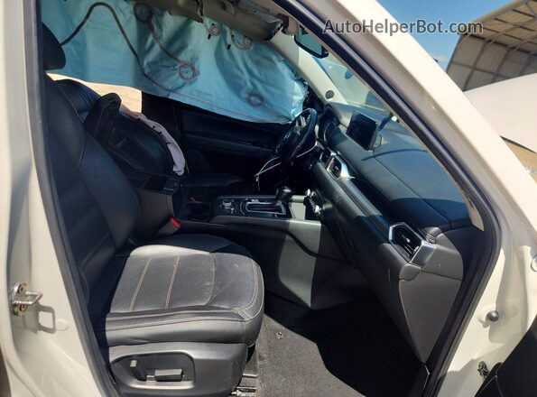 JM3KFACM9M1322204 2021 MAZDA CX-5 Белый Вид салона спереди