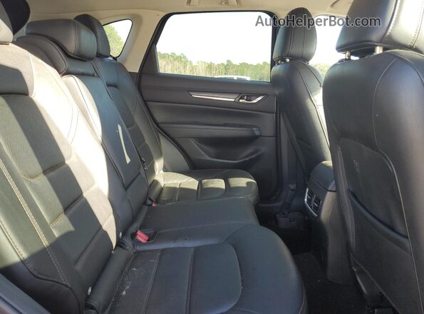 JM3KFADL4H0180927 2017 MAZDA CX-5 Burgundy Widok wnętrza z tyłu