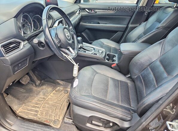 JM3KFADL8H0202475 2017 MAZDA CX-5 Gray Widok wnętrza z przodu