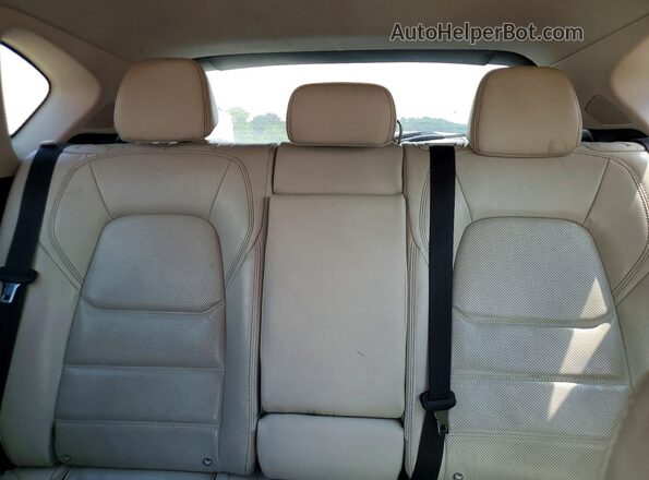 JM3KFADL9H0107228 2017 MAZDA CX-5 Red Vista de los asientos traseros