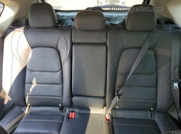 JM3KFADL9H0116057 2017 MAZDA CX-5 Silver Հետևի նստատեղերի տեսք
