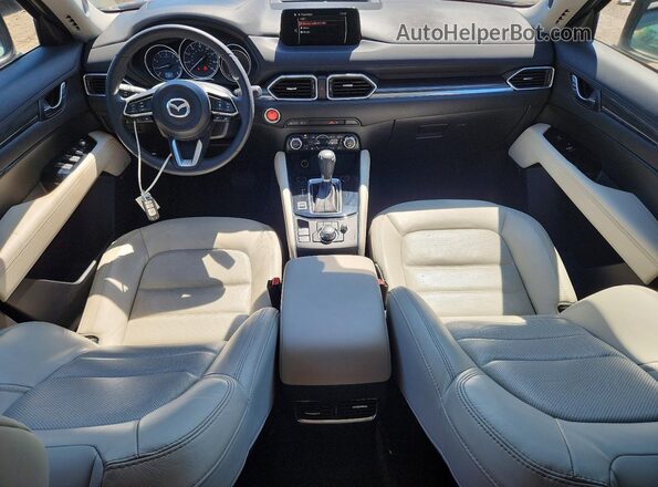 JM3KFADM2J0466564 2018 MAZDA CX-5 Blue Widok deski rozdzielczej