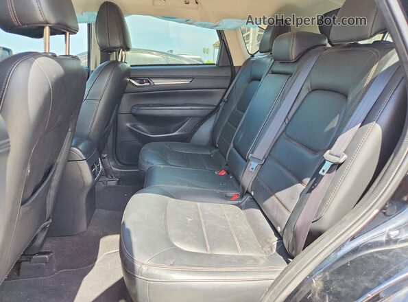 JM3KFADM5J1360085 2018 MAZDA CX-5 Black უკანა სავარძლების ხედი