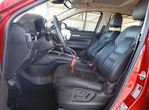 JM3KFADM7M1394176 2021 MAZDA CX-5 Red Вид салону спереду