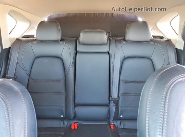 JM3KFADM7M1394176 2021 MAZDA CX-5 Red Вид задніх сидінь