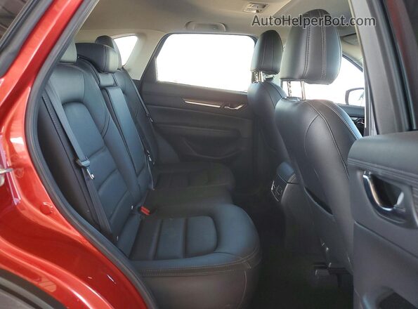 JM3KFADM7M1394176 2021 MAZDA CX-5 Red Вид задньої частини салону