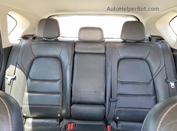 JM3KFADM8J0421743 2018 MAZDA CX-5 Black Հետևի նստատեղերի տեսք