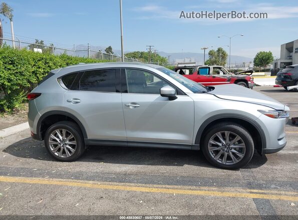JM3KFADM8K0644267 2019 MAZDA CX-5 Silver Вид задньої частини салону