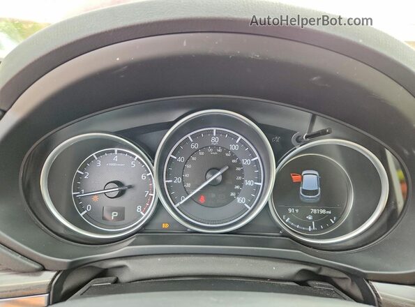 JM3KFADM9J0340704 2018 MAZDA CX-5 Red Widok zestawu wskaźników