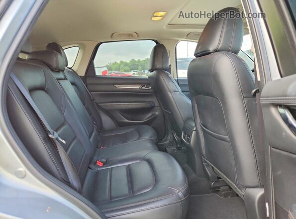 JM3KFADMXJ0327069 2018 MAZDA CX-5 Silver უკანა სალონის ხედი