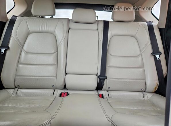 JM3KFADMXJ1422533 2018 MAZDA CX-5 Синий Вид задних сидений