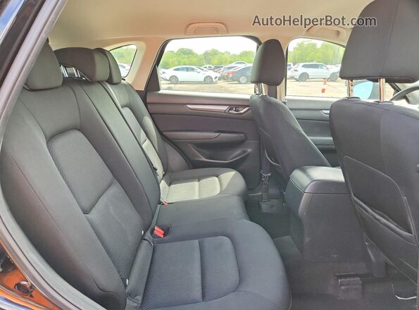 JM3KFBAM1N0572584 2022 MAZDA CX-5 Black Вид задньої частини салону