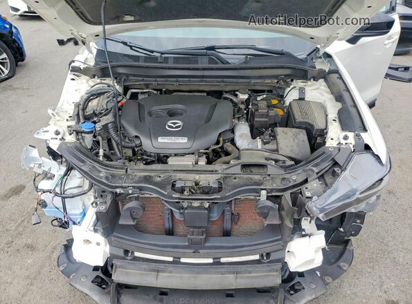 JM3KFBAY9R0372688 2024 MAZDA CX-5 White Rear interior view