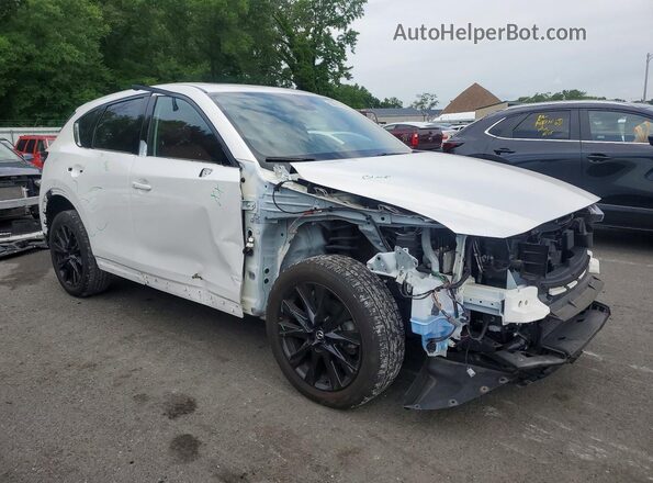 JM3KFBAY9R0372688 2024 MAZDA CX-5 White Front right