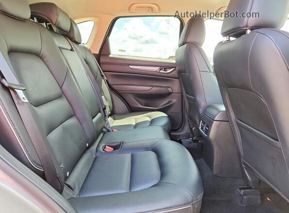 JM3KFBBL0S0681233 2025 MAZDA CX-5 Silver Rear seats view