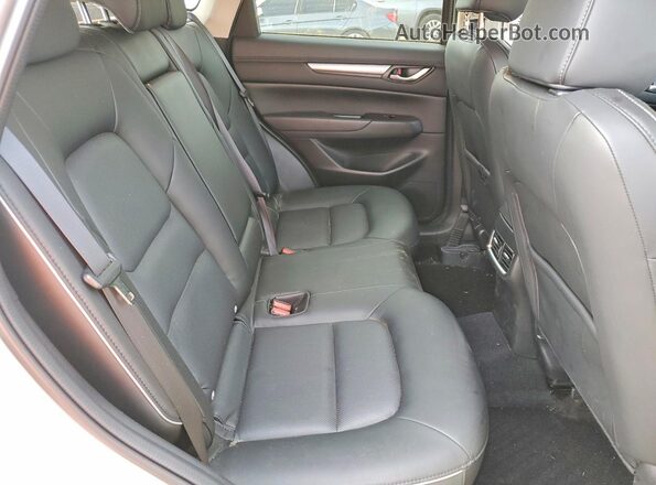 JM3KFBBL3R0509868 2024 MAZDA CX-5 Silver Vista interior trasera