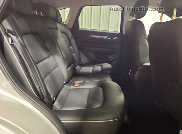 JM3KFBBL3S0539555 2025 MAZDA CX-5 Silver Սալոնի հետևի տեսք
