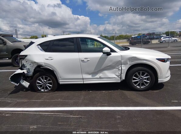 JM3KFBBL6R0405598 2024 MAZDA CX-5 White Vista interior trasera