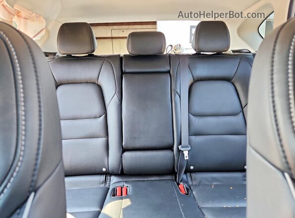 JM3KFBBL6S0678384 2025 MAZDA CX-5 Blue Widok tylnych siedzeń