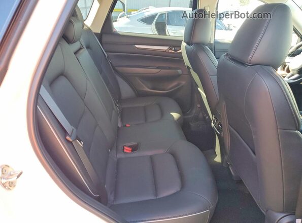 JM3KFBBL9S0644908 2025 MAZDA CX-5 White Вид задньої частини салону