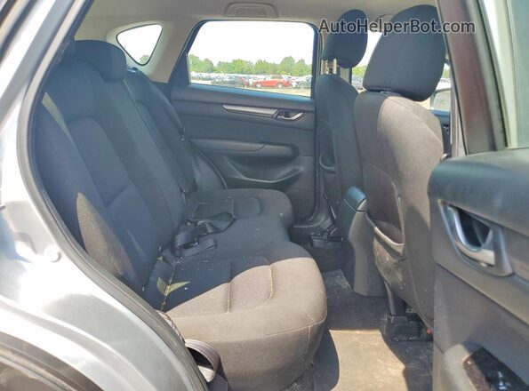 JM3KFBBM0J0423835 2018 MAZDA CX-5 Серебряный Вид задней части салона