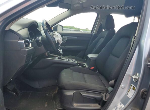 JM3KFBBM0J0423835 2018 MAZDA CX-5 Серебряный Вид салона спереди