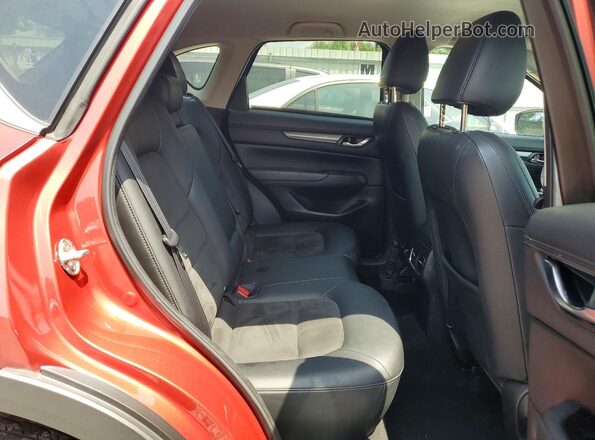 JM3KFBBM3N0560032 2022 MAZDA CX-5 Red Rear interior view